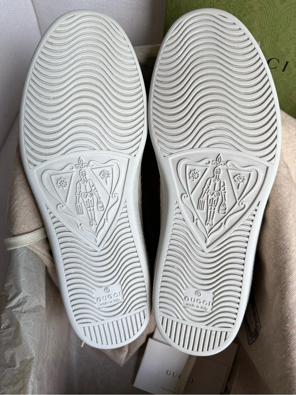 Gucci Off-White Perforated Leather Low-Top Sneakers